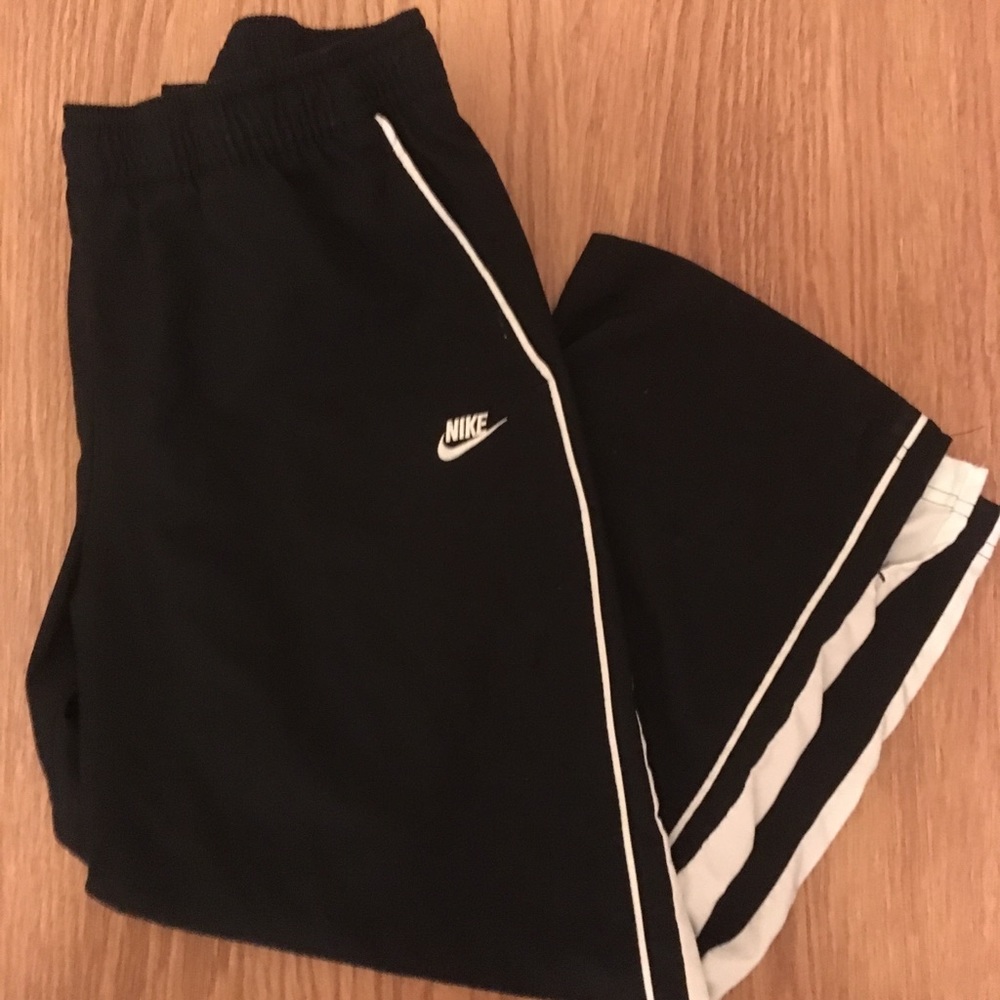 Nike Capri Workout Pants